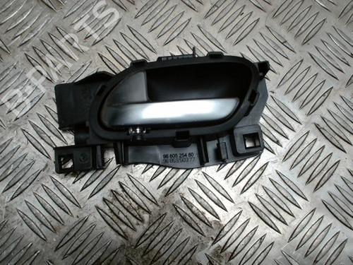 Used Rear left interior door handle Rear left interior door handle PEUGEOT 508 I (8D_) 1.6 THP (156 hp) 35920767 35920767
