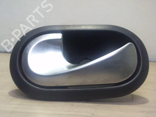 Used Rear left interior door handle RENAULT MEGANE II (BM0/1_, CM0/1_) 1.6 16V (112 hp) 25415068