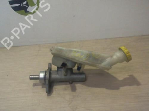 Used Brake master cylinder CITROËN C3 Pluriel (HB_) 1.4 (73 hp) 25389289