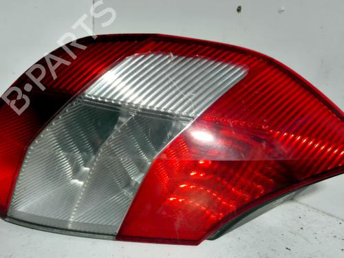 Used Left taillight RENAULT SCÉNIC II (JM0/1_) 1.9 dCi (JM0G, JM12, JM1G, JM2C) (120 hp) 25428953