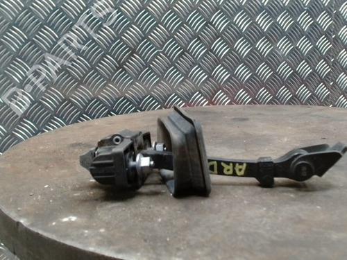 Used Hinge/Door check strap Hinge/Door check strap RENAULT TWINGO III (BCM_, BCA_) 1.0 SCe 70 (71 hp) 33907422 33907422