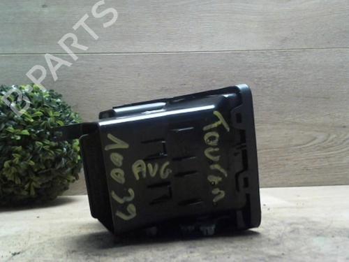 Used Air vent VW TOURAN (1T1, 1T2) 1.9 TDI (105 hp) 29370517