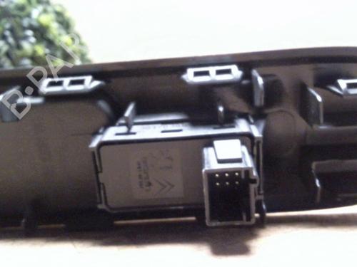 Right front window switch PEUGEOT 5008 (0U_, 0E_) 1.6 HDi | BP25413250I26