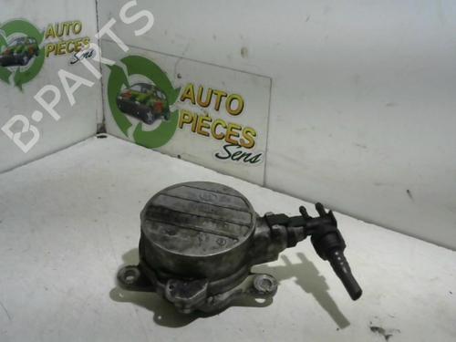 Used Vacuum pump RENAULT ESPACE III (JE0_) 2.2 dCi (JE0S) (115 hp) 25398926