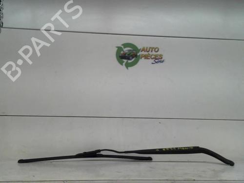 Used Front windshield wiper arm RENAULT SCÉNIC II (JM0/1_) 1.5 dCi (JM1E, JM16) (106 hp) 25399942