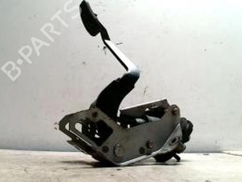 koblingspedal FORD FIESTA VI (CB1, CCN) 1.4 TDCi (68 hp) 25424531
