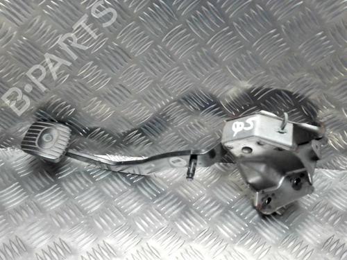 Used Break pedal NISSAN MICRA III (K12) 1.2 16V (80 hp) 31166874