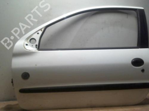 Used Left front door PEUGEOT 206 Hatchback (2A/C) 1.4 HDi eco 70 (68 hp) 31234351