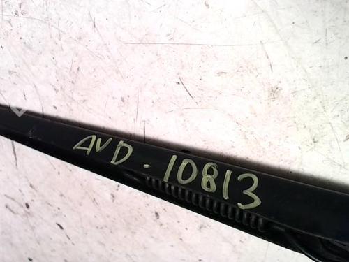 Vindspejlsviskerarm VW POLO IV (9N_, 9A_) 1.4 16V (75 hp) 31220587