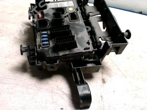 Fuse box PEUGEOT 407 (6D_) 2.0 HDi 135 (6DRHRH, 6DRHRE, 6DRHRG, 6DRHRJ) | BP25422882E1 - Image 2