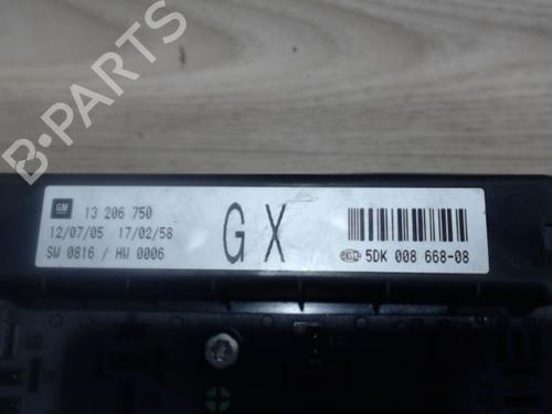 Used Fuse box OPEL ASTRA H (A04) 1.4 (L48) (90 hp) 31218651