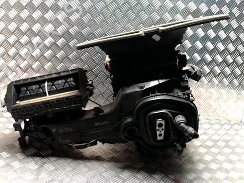 Used Heater matrix box SEAT ARONA (KJ7, KJP) 1.0 TSI (116 hp) 31238580