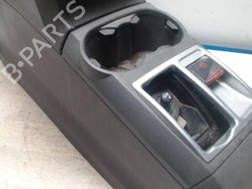 Armrest / Center console FORD FOCUS C-MAX (DM2) 1.6 TDCi | BP28089521I20