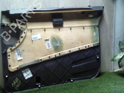 Forra trás esquerda RENAULT MEGANE I (BA0/1_) 1.9 D Eco (BA0A, BA0U, BA0R) (64 hp) 31230929