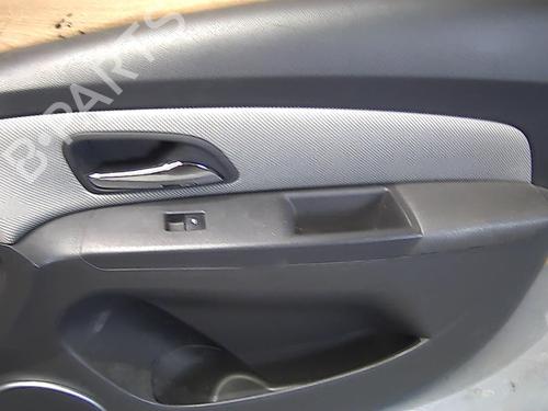 Høyre frontpanel CHEVROLET CRUZE (J300) 2.0 CDI | BP29389559C59