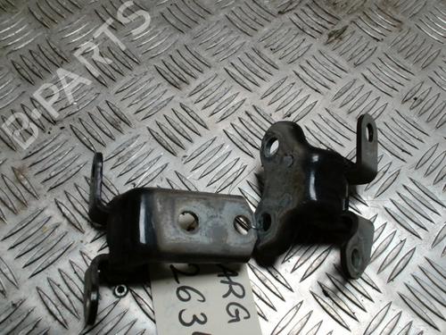 Dobradiça/Esticador de porta Dobradiça/Esticador de porta TOYOTA COROLLA Verso (ZER_, ZZE12_, R1_) 2.2 D-4D (AUR10_, AUR10R) (136 hp) 34614645 34614645