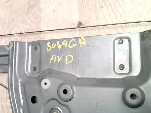 Front right window mechanism MITSUBISHI GRANDIS (NA_W) 2.0 DI-D (NA8W) | BP25421043C23