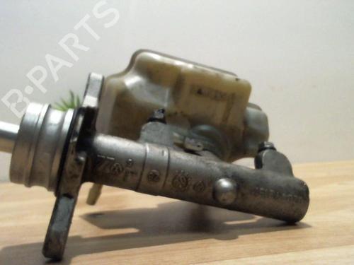 Brake master cylinder FORD FIESTA V (JH_, JD_) 1.4 TDCi | BP25413561M77