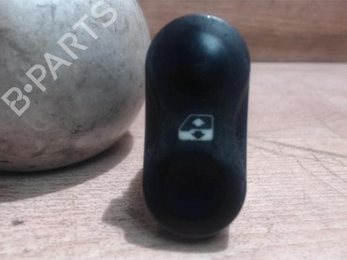 Used Right front window switch DACIA SANDERO 1.5 dCi (75 hp) 25384535