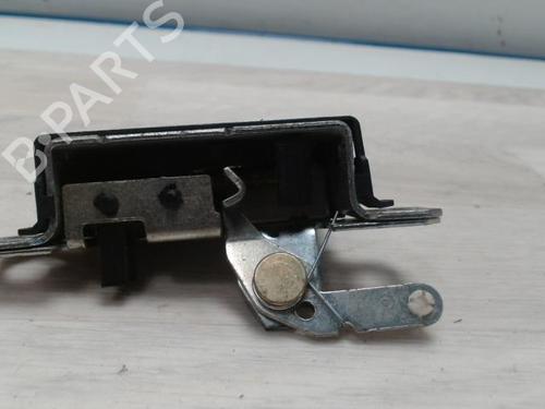Bagklap lås SEAT IBIZA III (6L1) 1.4 16V (75 hp) 31220608