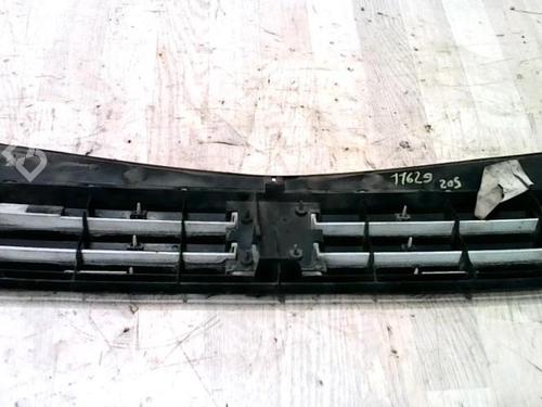 Grille PEUGEOT 205 II (20A/C) 1.8 Diesel | BP25425363C40