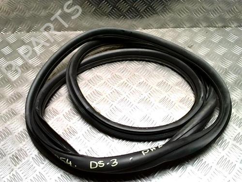 Used Rubber door seal Rubber door seal CITROËN DS3 (SA_) 1.6 HDi 90 (92 hp) 34182755 34182755