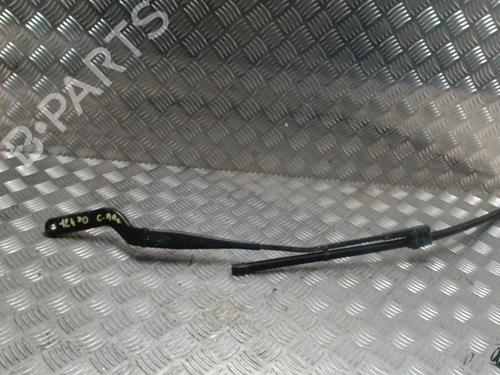 Used Front windshield wiper arm FORD FOCUS C-MAX (DM2) 1.8 TDCi (115 hp) 32011512