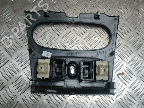Switch DACIA SANDERO II 1.5 dCi 75 / Blue dCi 75 (B8JW, B8M4, B8AH, B8M7, B8M6) | BP26198065I30