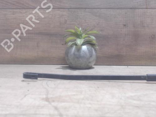 Front windshield wiper arm DACIA SANDERO 1.5 dCi | BP25384688C143