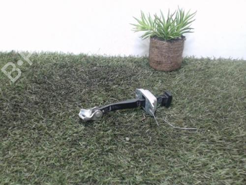Used Hinge/Door check strap NISSAN MICRA V (K14) 1.5 DCI (90 hp) 25391079
