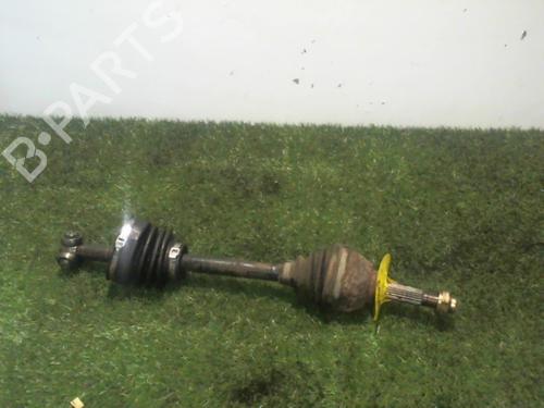 Drivaksel fortil venstre FIAT PANDA (141_) 1100 4x4 (54 hp) 31218783