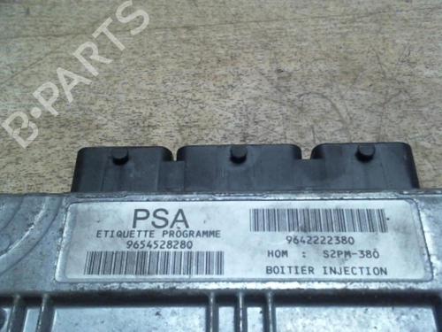 engine-control-unit-ecu-citroen-c3-i-fc_-fn_-2002-2003-2004-2005-2006-2007-2008-2009-2010-2011-2012-2013-31235631 main image