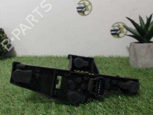 Licence plate light RENAULT LAGUNA II Grandtour (KG0/1_) 2.2 dCi (KG0F) | BP25395246I40