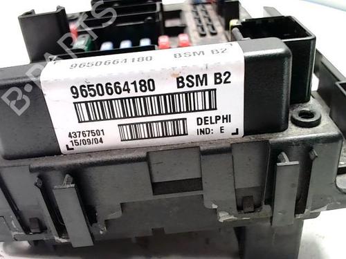 fuse-box-peugeot-307-3ac-2000-2001-2002-2003-2004-2005-2006-2007-2008-2009-2010-2011-2012-25416401 main image