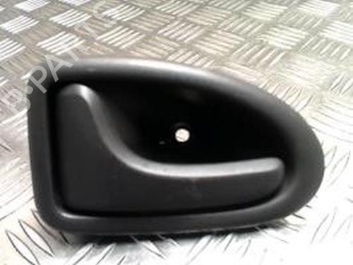 Poignée extérieure avant gauche RENAULT SCÉNIC I MPV (JA0/1_, FA0_) 1.6 (JA00, JA16, JA15, JA19, JA1V, JA2B, JA2C, JA0B,... (107 hp) 25869408