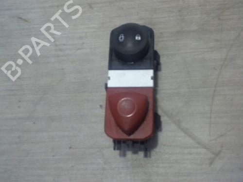 Used Warning switch RENAULT SCÉNIC II (JM0/1_) 1.9 dCi (JM0G, JM12, JM1G, JM2C) (120 hp) 25389617