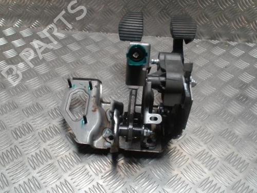 Pedal PEUGEOT 208 I (CA_, CC_) 1.6 HDi | BP27218092I4