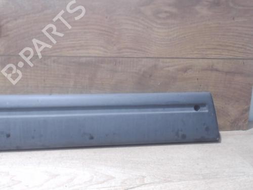 Used Door moulding trim RENAULT RAPID Box Body/MPV (F40_, G40_) 1.9 D (F40P, F40N, F40E) (64 hp) 25384675