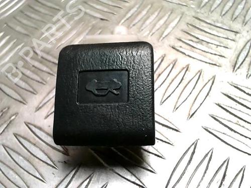 Used Interior handle Interior handle TOYOTA RAV 4 II (_A2_) 2.0 D 4WD (CLA20_, CLA21_, CLA20R, CLA21R) (116 hp) 33541047 33541047