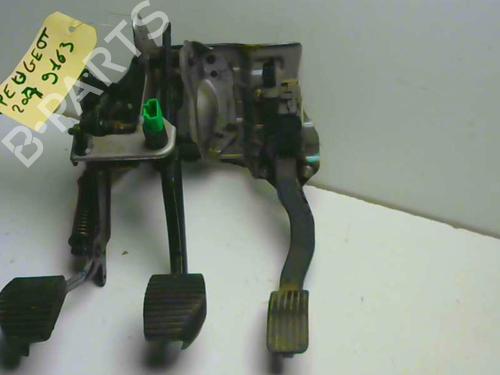 Used Pedal PEUGEOT 207 (WA_, WC_) 1.4 HDi (68 hp) 25383575