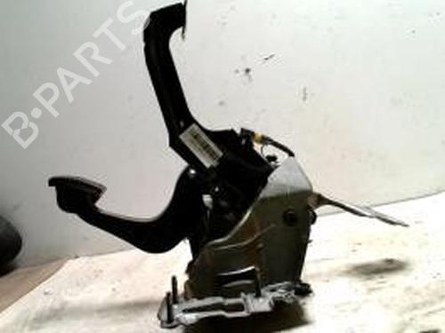 Used Pedal CITROËN C4 II (NC_) 1.6 HDi 90 (92 hp) 26928097