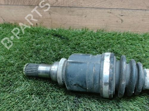 Used Right rear driveshaft TOYOTA YARIS (_P1_) 1.0 (SCP10_, SCP10R) (65 hp) 31238773