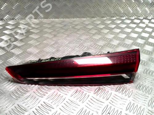 Used Right tailgate light RENAULT CAPTUR II (HF_) TCe 90 (HFM6) (91 hp) 33116344