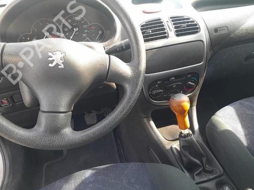 Dørrute ventre foran PEUGEOT 206 Hatchback (2A/C) 1.6 i | BP25422166C18 