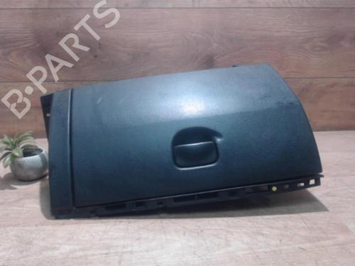 Used Glove box RENAULT CLIO III (BR0/1, CR0/1) 1.5 dCi (BR17, CR17) (86 hp) 25414453