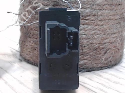 Right rear window switch PEUGEOT 407 (6D_) 1.6 HDi 110 (6D9HZC, 6D9HYC) | BP31228923I28