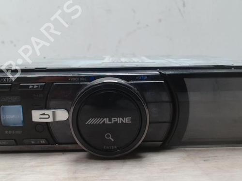 Used Radio HYUNDAI TUCSON (JM) 2.0 CRDi (136 hp) 25418880