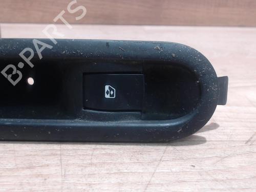 Used Left rear window switch RENAULT SCÉNIC II (JM0/1_) 1.9 dCi (JM0G, JM12, JM1G, JM2C) (120 hp) 25384992