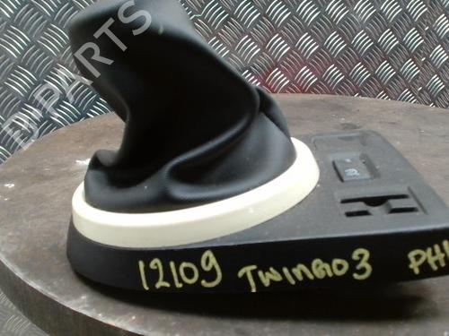 Andre Andre RENAULT TWINGO III (BCM_, BCA_) 1.0 SCe 70 (71 hp) 33907439 33907439