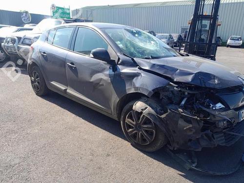 Front left door window RENAULT MEGANE III Hatchback (BZ0/1_, B3_) 1.5 dCi (BZ0C) | BP25427483C18 